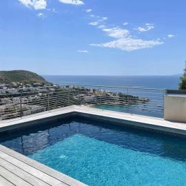 Villa con piscina sobre la Almadrava
