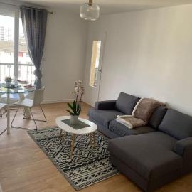 Appartement rénové et spacieux, Terrasse, 4 pers