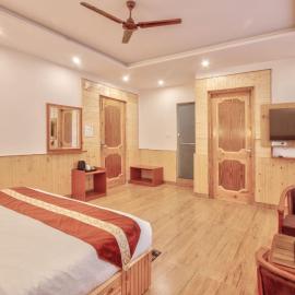 Vivaan stays, Hotel in Shamshi