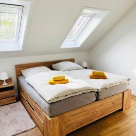 Etagen-Wohnung nahe Flughafen Hamburg, hotel in Norderstedt