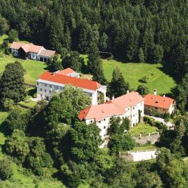 Hotel Landsitz Pichlschloss: Neumarkt in Steiermark şehrinde bir otel