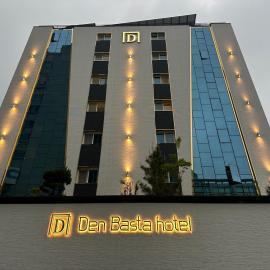 Changwon Denbasta Hotel Myeongseo, hotel en Changwon