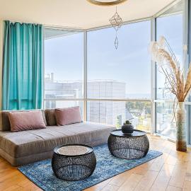 Elija Swan-Toy Apartments, hotell Šventojis