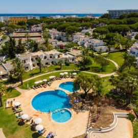 Balaia Golf Village, מלון באלבופיירה