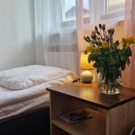Apartament w centrum Piwnicznej