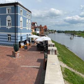 Pension zum goldenen Anker direkt an der Elbe, hotel v destinaci Wittenberge