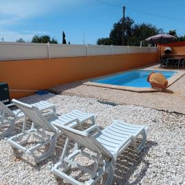 Holiday HouseV5 W/Pool & BBQ