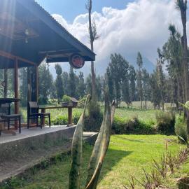 Gangga Guest House Bromo: Ngadisari şehrinde bir otel