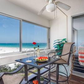 Palm Bay Club 7th-Floor Oceanfront Condo on Private Beach