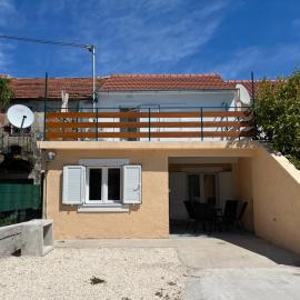 The Nook, hotel v Bilicah
