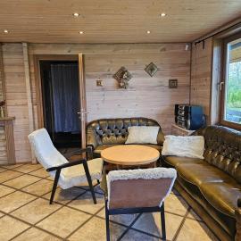 Holiday House & Sauna in Druskininkai, hotell i Neravai