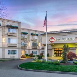 Best Western Plus Edmonds Harbor Inn, hotel di Edmonds