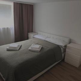 Viesnīca Comfortable 2 Bedroom Apartment Stuttgart &Ulm Area pilsētā Kuchen
