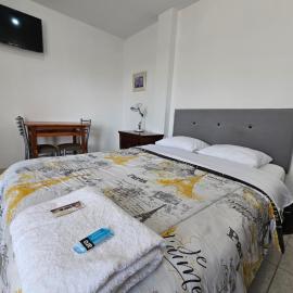Hospedaje Las Parraz