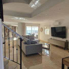 Manilva Heights، فندق في مانيلفا