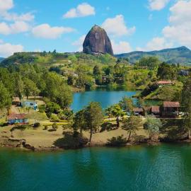 El Trebol, hotel a Guatapé