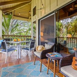 Waikomo Stream Villas 530 โรงแรมในKoloa