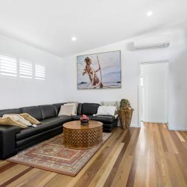Entire Apt- Award Winning Office on Brodie, Hotel in Coffs Harbour