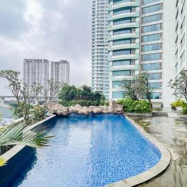 RedLiving Apartemen Grand Kamala Lagoon by Ownr Room