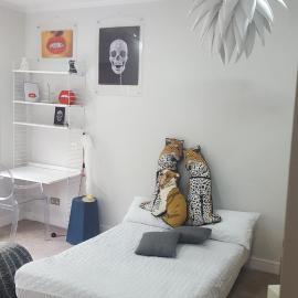 Family Home with fast trains to London Bridge, Victoria, Gatwick and Wimbledon, hotel di Croydon