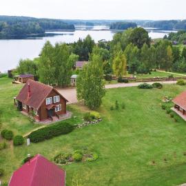 Resort by Nava Lake, Hotel in Aukštadvaris