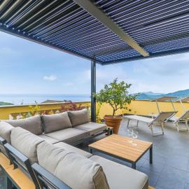 Lovely Apartment In Cogorno With Wifi