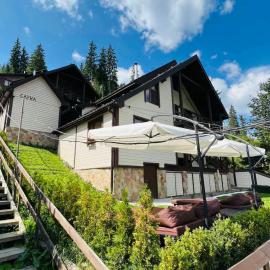 Chalet Adriana