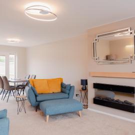 Luxury Recently Renovated 3 Bedroom home in Sandwich Kent, hotel v destinaci Sandwich