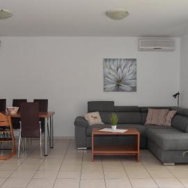 Apartmani Andrea, hotel di Čižići