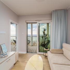 Sunset z Widokiem na Morze 4 Piętro - by Perłowa Przystań Rent, hôtel à Sianożęty