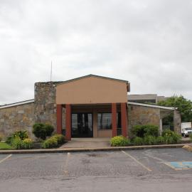 Executive Inn & Suites