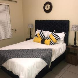 White Rose Cozy Apartment