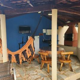 Hotel Pousada Casa da Terezinha, hotel v mestu Frutal