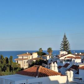Řadový dům u moře, 20 minut od letiště, bazén, hotel in Fuengirola