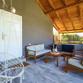 Amazing Home In Sisinec With Wifi, hotel u gradu Šišinec