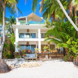 Viesnīca Mayumi Beach Villa Borakajā