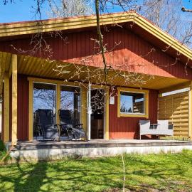 Awesome Home In Gällstad With Sauna, hotel a Dalstorp
