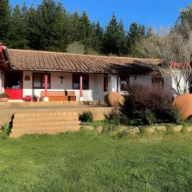 Casa de Campo en la costa de Pelluhue, hotel en Chanco