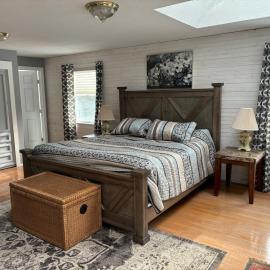 Christmas Cove Inn, хотел в South Bristol
