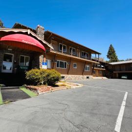 The Cottage Inn at Mount Shasta, hotell Mount Shastas