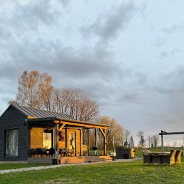 Salnēni – hotel w mieście Vecpiebalga