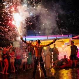 Base Ao Nang Beachfront Party Hostel 18-35 Years Old Only, hotel in Ao Nang Beach