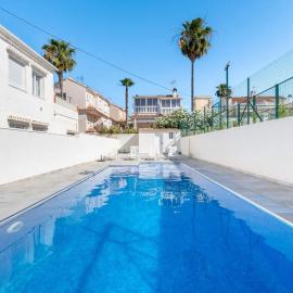 Casa Las Calas, hotel u gradu Torevjeha