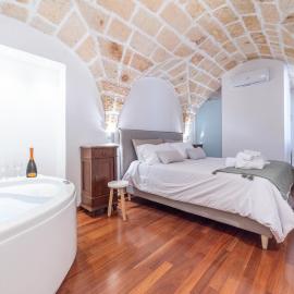 Elegance Staffa Rooms 200 metri dal centro storico, hotell i Carovigno