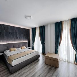 Mediterranea Hotel & Convention Center, отель в Салерно