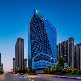 Holiday Inn Express Nanjing Riverside by IHG, hotell sihtkohas Nanjing