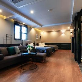 Brown Dot Yangjeong