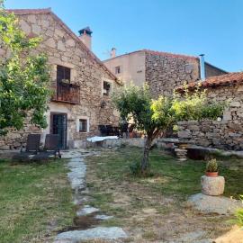 Casa Rural La Casa de Piedra