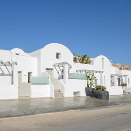 Aegean Diamonds Luxury Suites, отель в городе Монолитос