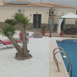 Villa Paz - Villa Familiar para 6 con piscina, AC, Wifi y parking, hotel u gradu 'Arboleas'